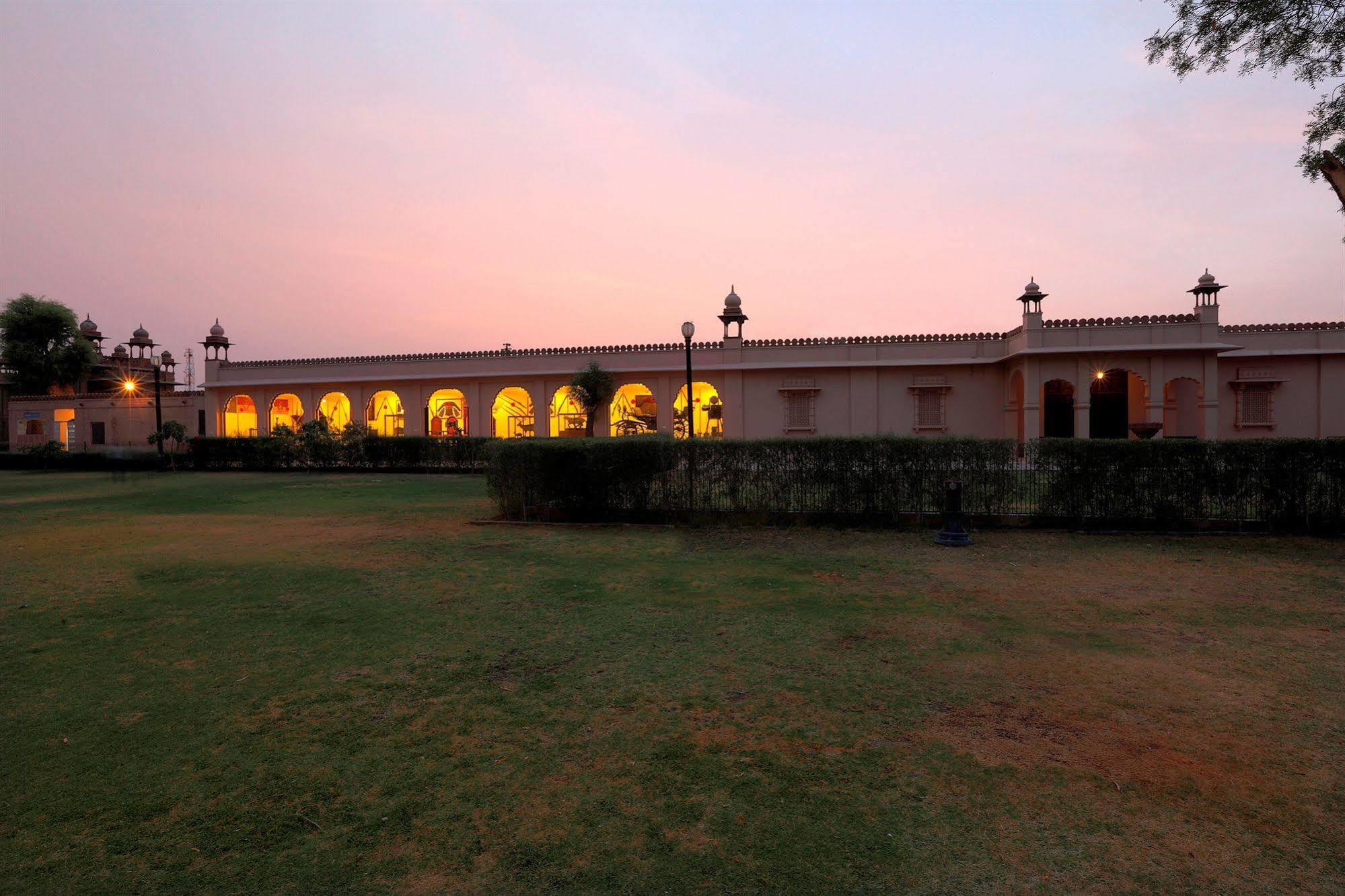 The Lallgarh Palace A Heritage Hotel Bikaner Exterior photo