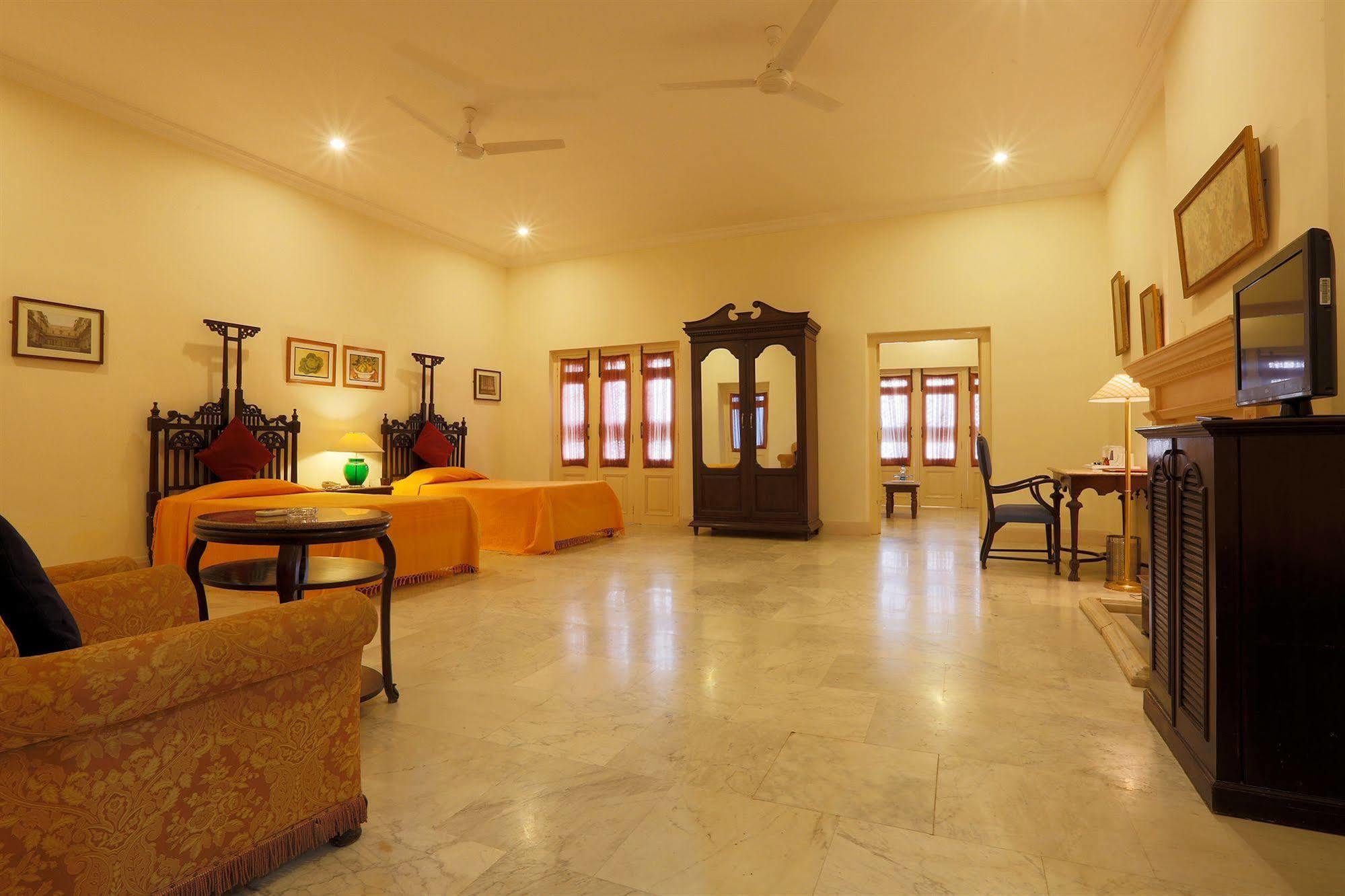 The Lallgarh Palace A Heritage Hotel Bikaner Exterior photo